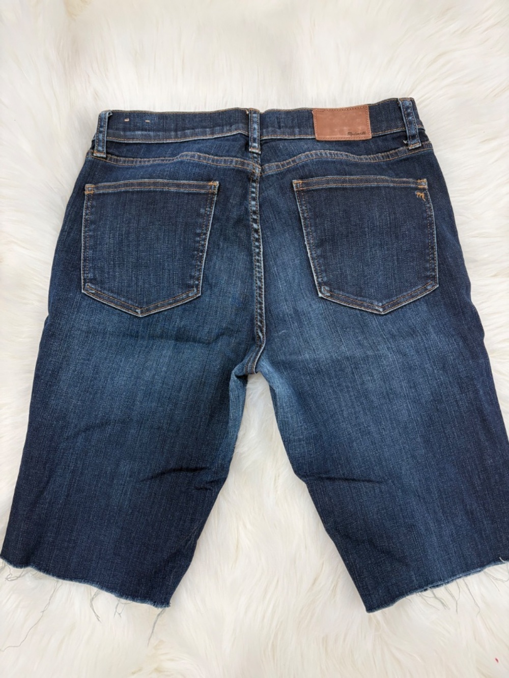 Madewell knee length blue jean shorts - Size 28